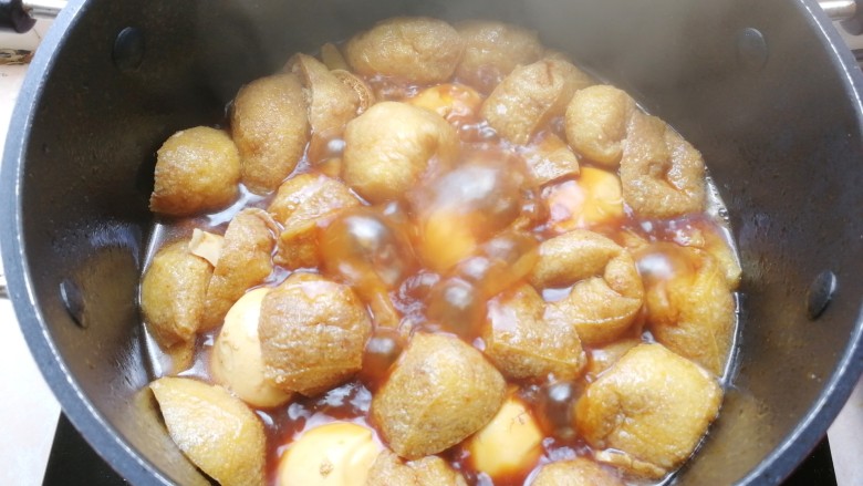快手卤肉饭,一直焖到肉软烂,开大火收汁
