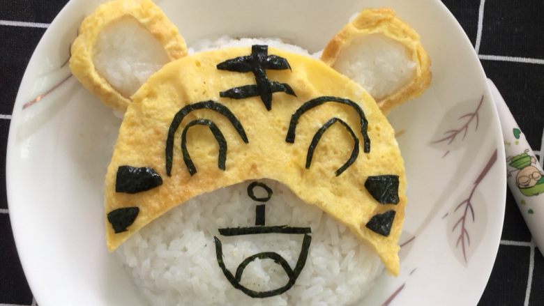 巧虎拌饭,大功告成,赶紧学起来哄娃去!