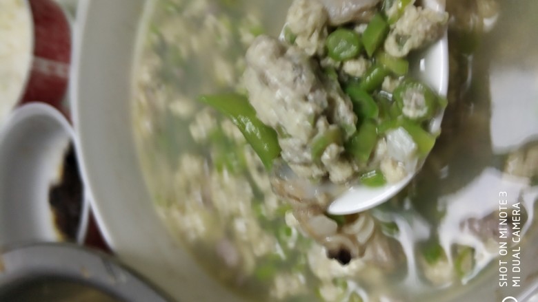 美味蛤蜊蛋花汤