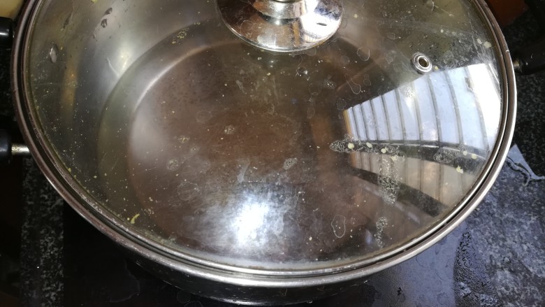 夏天最受欢迎的凉拌菜,植物伟哥,凉拌秋葵,你值得拥有,锅里煮水