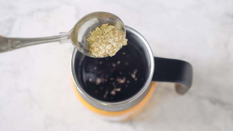 真的会越吃越瘦吗?—紫薯燕麦粥,30-40分钟后,加入已量好的燕麦