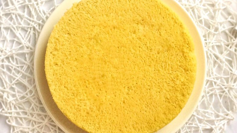 好吃不上火:蒸的玉米粉蛋糕,成品图。