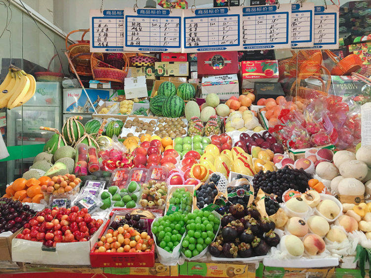 在北京,你一定要去一次三源里菜市场