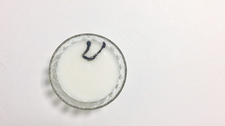 萌宝黑酱米粉,画头发