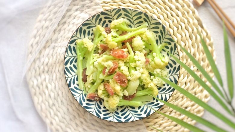 三分钟快手菜: 腊肠炒花菜