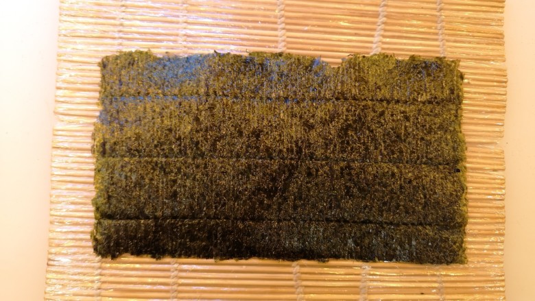 寿司蕃薯卷,紫菜半张