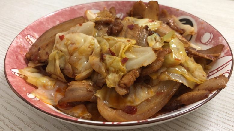 莲白回锅肉