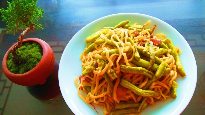 新文美食  豆角焖面