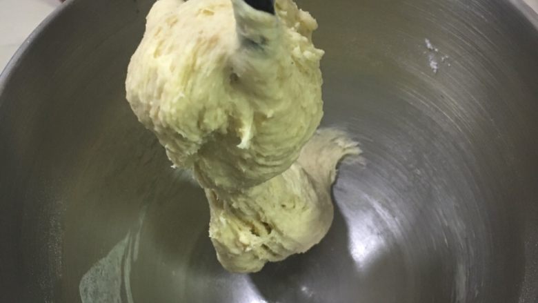海苔肉松全麦包,厨师机揉面20分钟,天气热,厨师机每隔10分钟休息几分钟。