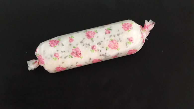 上班族的便当 风味独特的粢饭团,卷起来,两头拧紧