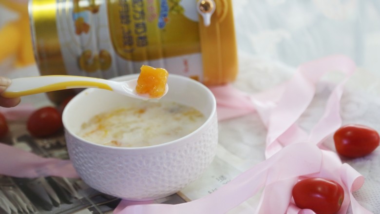 美食丨银耳木瓜牛奶羹 美容养颜饮品秒变宝宝营养辅食~,煮1分钟,小宝宝的营养辅食就做好啦~