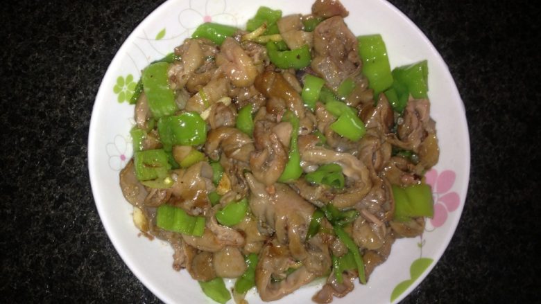 尖椒肥肠