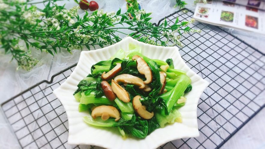 快手正餐 香菇炒油菜