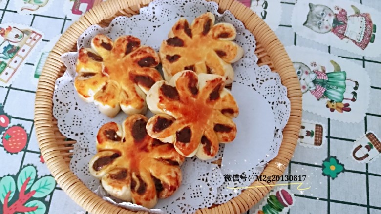 枣泥菊花酥,咦!谁偷吃了我的一个!哈哈哈!