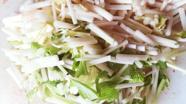 水煮肉片2,青菜切断