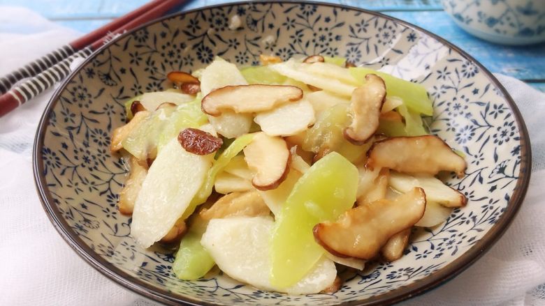 香菇烩山药,营养!
