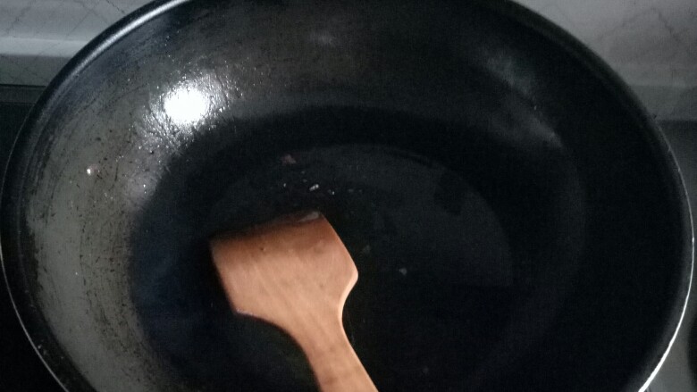 西红柿面片,热锅放油