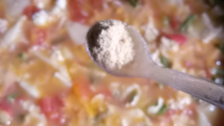 西红柿面片,关火🔥 放调料，鸡精！出锅