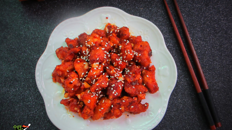 蒜香韩式鸡胸肉,开吃吧,如果配冰啤酒或冰可乐就更棒了