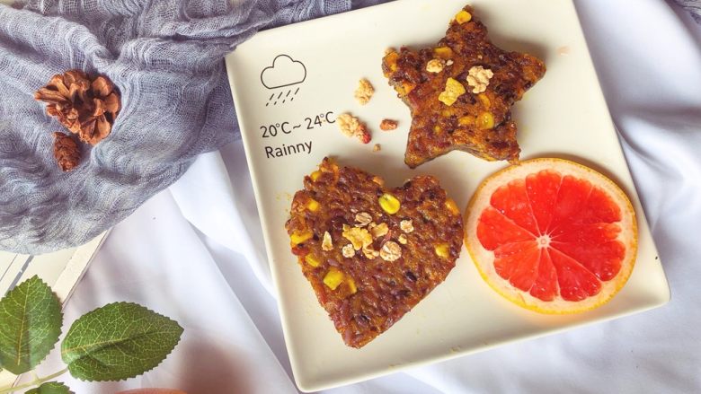 宝宝辅食11M➕:南瓜黑米饼,成品图
