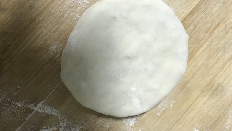 西葫芦小饼,压平 擀成饼状