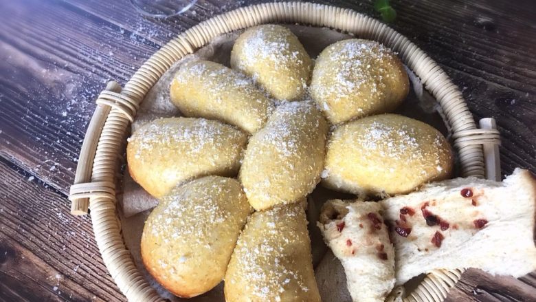 没有面包机烤箱照样在家可以做面包哦~电压力锅面包