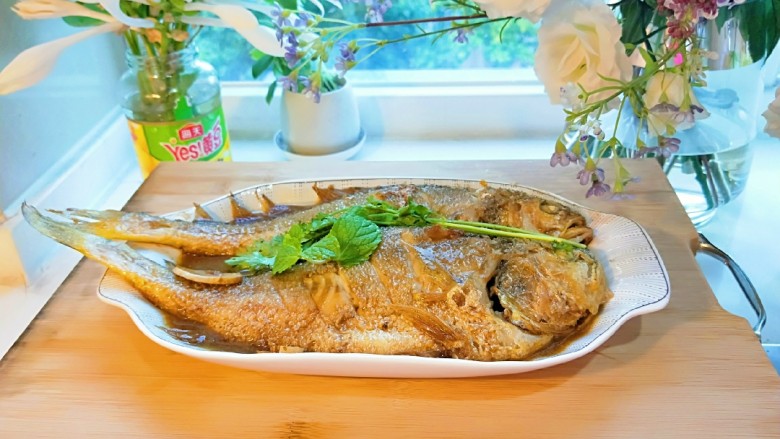 新文美食 红烧黄花鱼,成品图