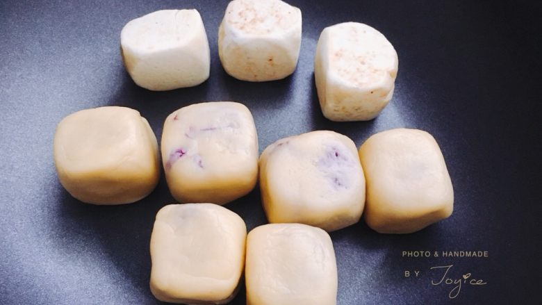 拉丝芝士紫薯仙豆糕 网红糕点来报道,一面微黄再翻面,