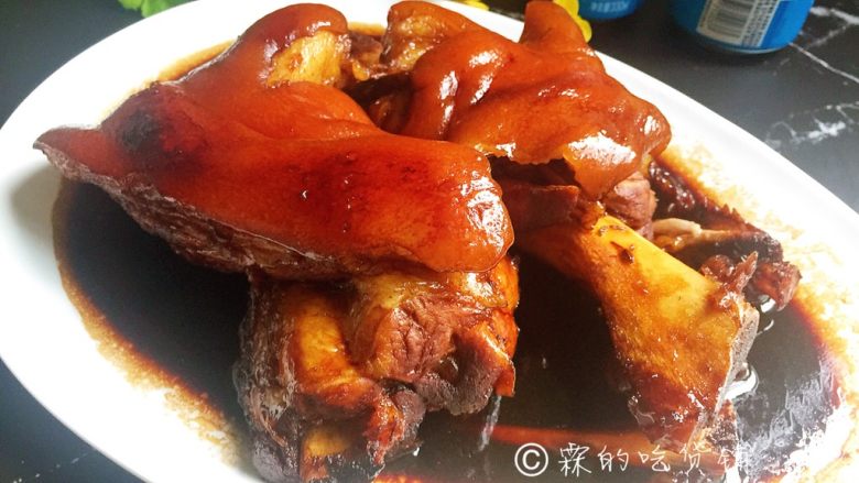 红烧蹄膀(猪肘),完成