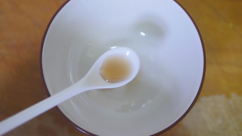 虾仁豆腐水蒸蛋,调蒸蛋汁:三勺<a style='color:red;display:inline-block;' href='/shicai/ 714'>鱼露</a>