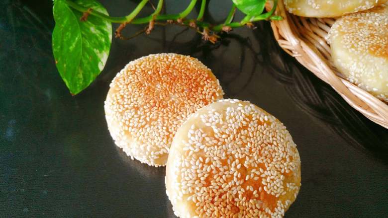 香酥芝麻烧饼,成品图