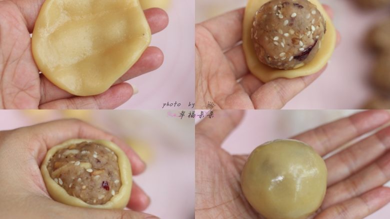 广式五仁月饼,先将饼皮压扁成圆形,采取如图虎口收圆的手法,慢慢将馅料完全包好