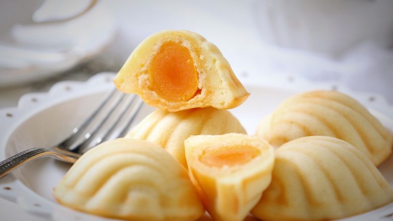 肉松蛋黄玛德琳