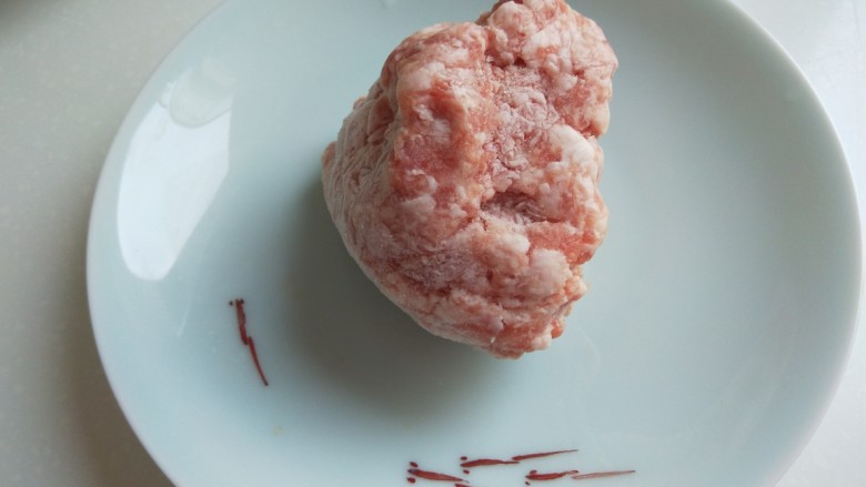 新文美食 黄豆肉末炒雪红樱,