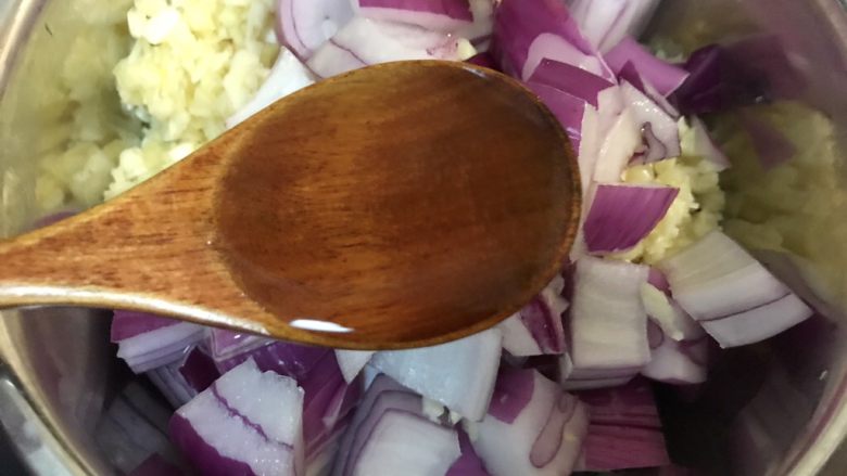 超酥脆的炸鸡翅🐤外皮酥脆 肉质鲜美超好吃,2勺料酒