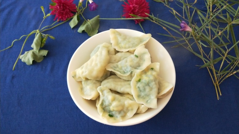 新文美食 鸡蛋韭菜饺子,成品图