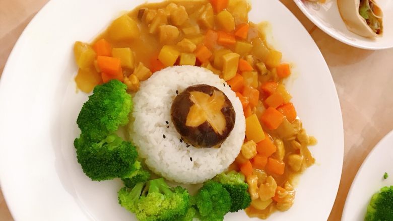 咖喱鸡肉饭,摆盘，跟个个人喜好