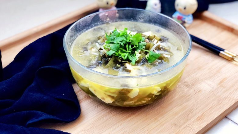 酸爽开胃,唤醒味蕾➕酸菜豆腐牛肉汤,成品一