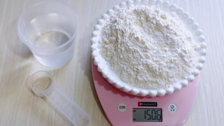 【酸奶吐司】~波兰种法,准备波兰种食材。