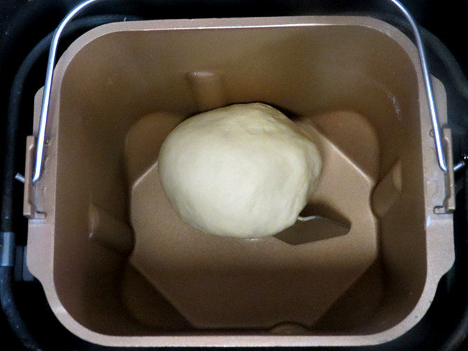 排排坐分萝卜【米菲兔挤挤小面包】 ,选择和面程序,面团揉至扩展阶段