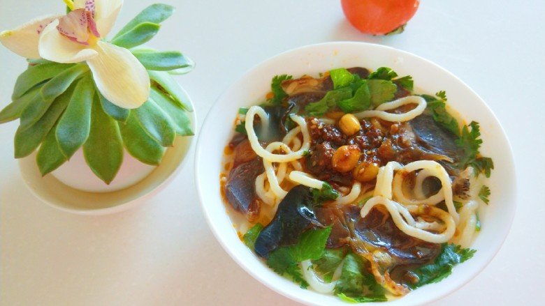 新文美食 香辣牛肉面,成品图