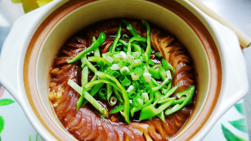 鱼香茄龙煲