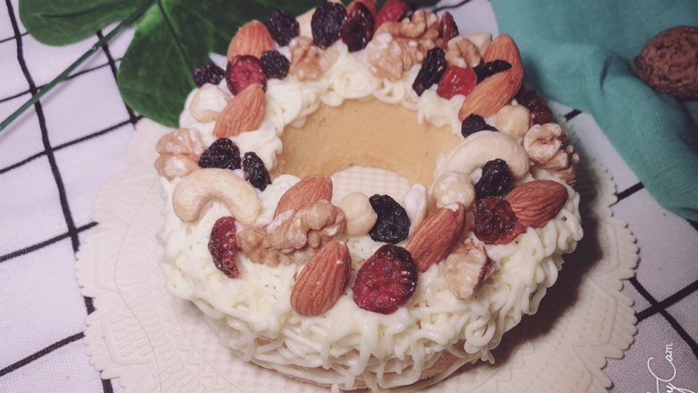 带你体验不一样的戚风蛋糕——咸味坚果戚风小蛋糕