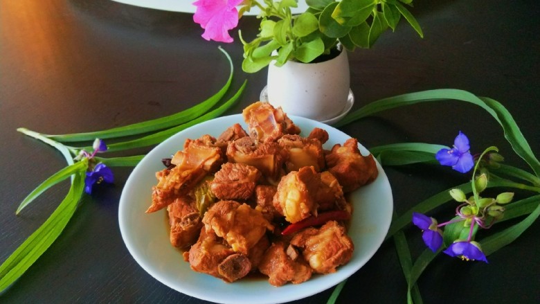 新文美食 皇后锅秘制排骨,成品图