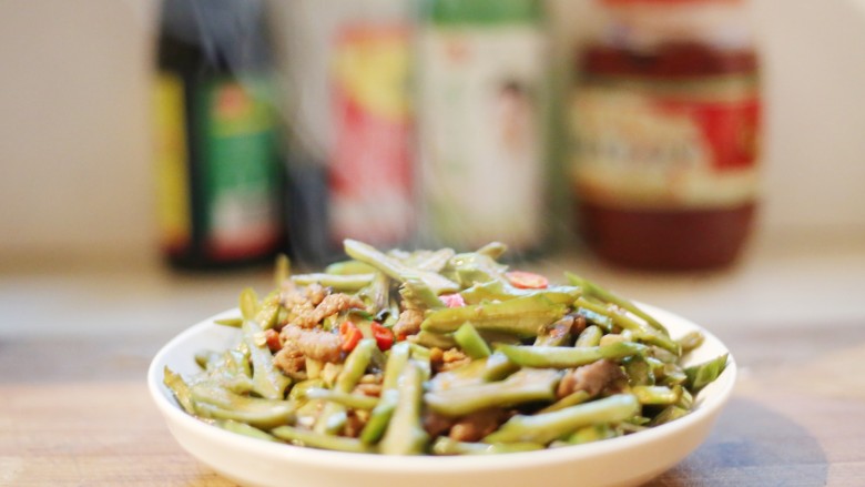 美食丨刀豆炒肉丝 妈妈的味道 家的味道,看产品。