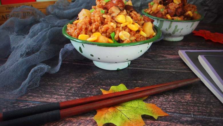 十味 鸭腿时蔬焖饭,一个电饭锅就能做出美味的饭菜一锅出