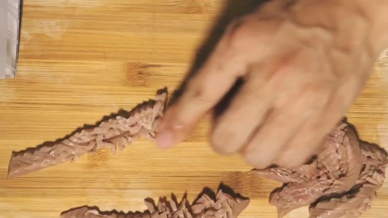 爆炒腰花
,看看效果