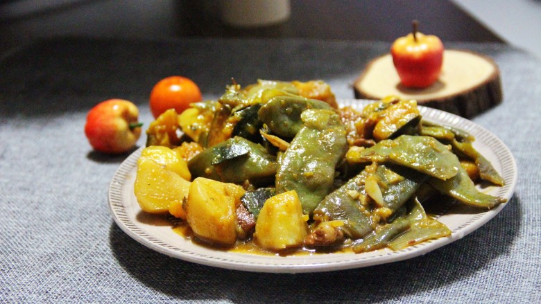 乱炖~豆角炖土豆窝瓜