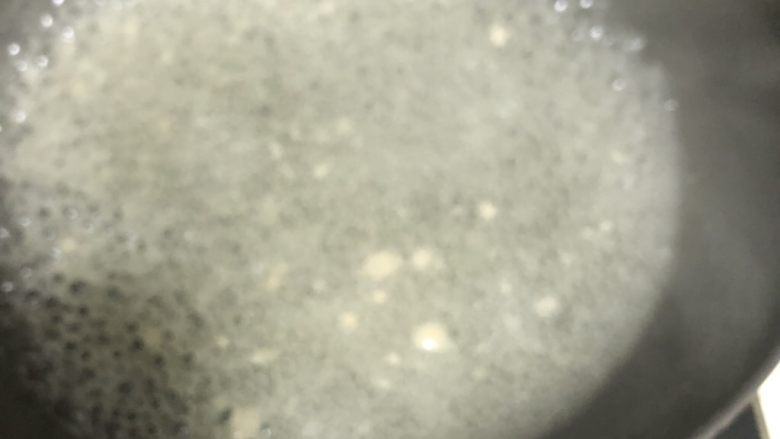 懒人菜：蒸南瓜,加少量的水淀粉勾薄欠