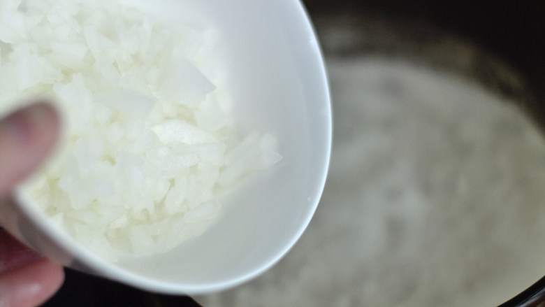 冬瓜瘦肉粥(辅食),放入冬瓜